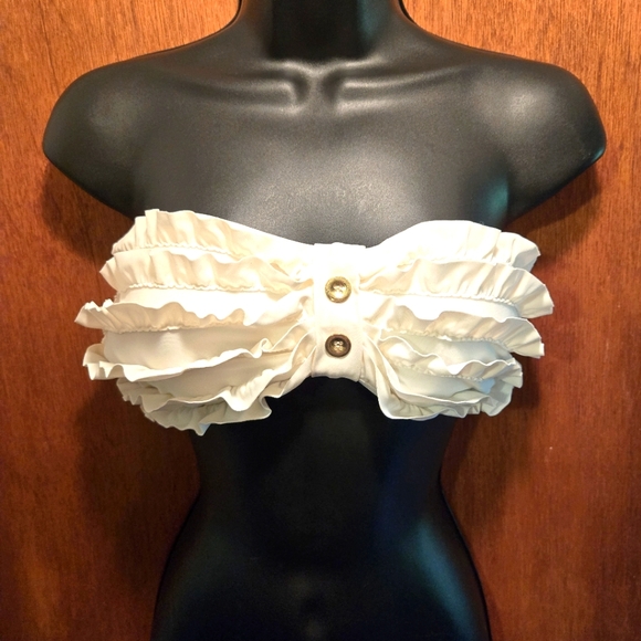 Xhilaration Other - Xhilaration white ruffled bikini top szL